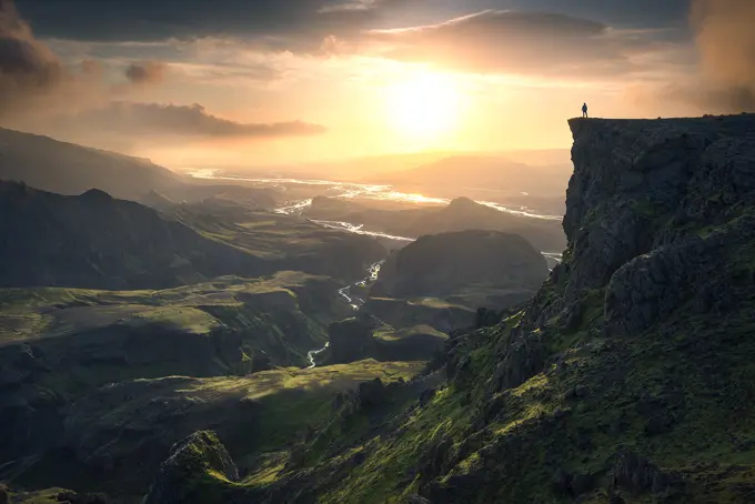 05-sunsethigh-lands-web.jpg (1)