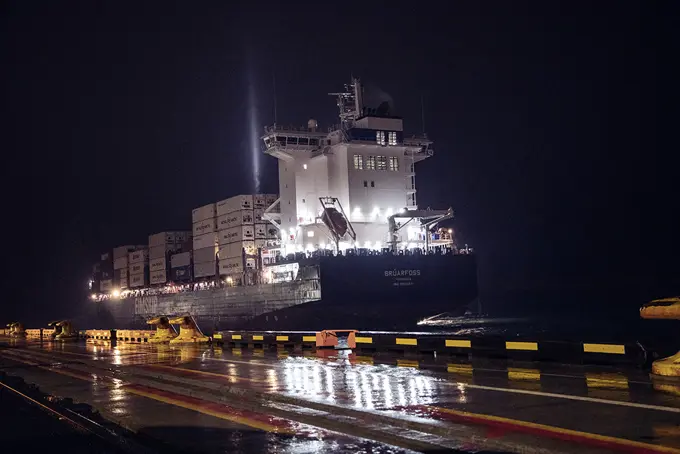 bru_8r3a3226_low_res.jpg (1)