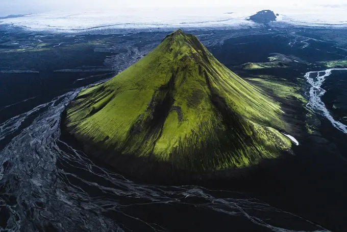 07 Land DJI 0133 72Dpi