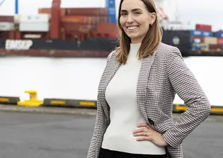 mari-a-bjo-rk-einarsdo-ttir-cfo-eimskip-72dpi-web.jpg